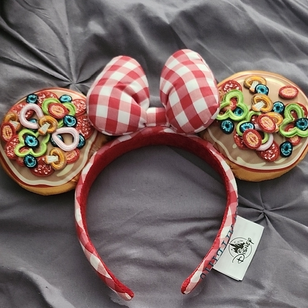 Disney Minnie Mouse Pizza Ears with Red Checkered Bow